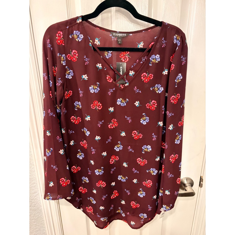 Express Blouse Burgundy Floral Lattice V-Neck Long Sleeve Top NWT